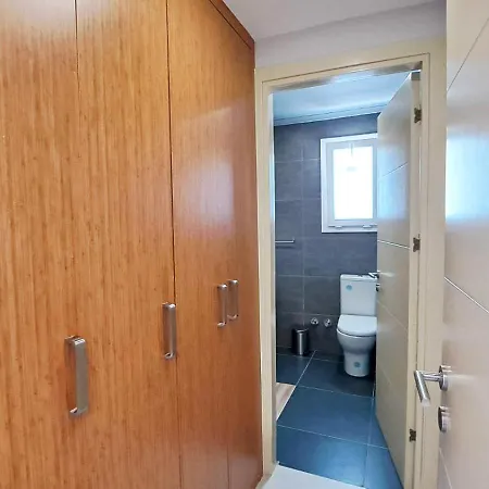 מלון דירות Rent 24 Ayvaryara