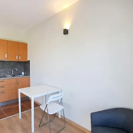 Rent 24 *