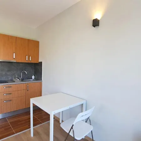 Rent 24 Aparthotel Agia Varvara